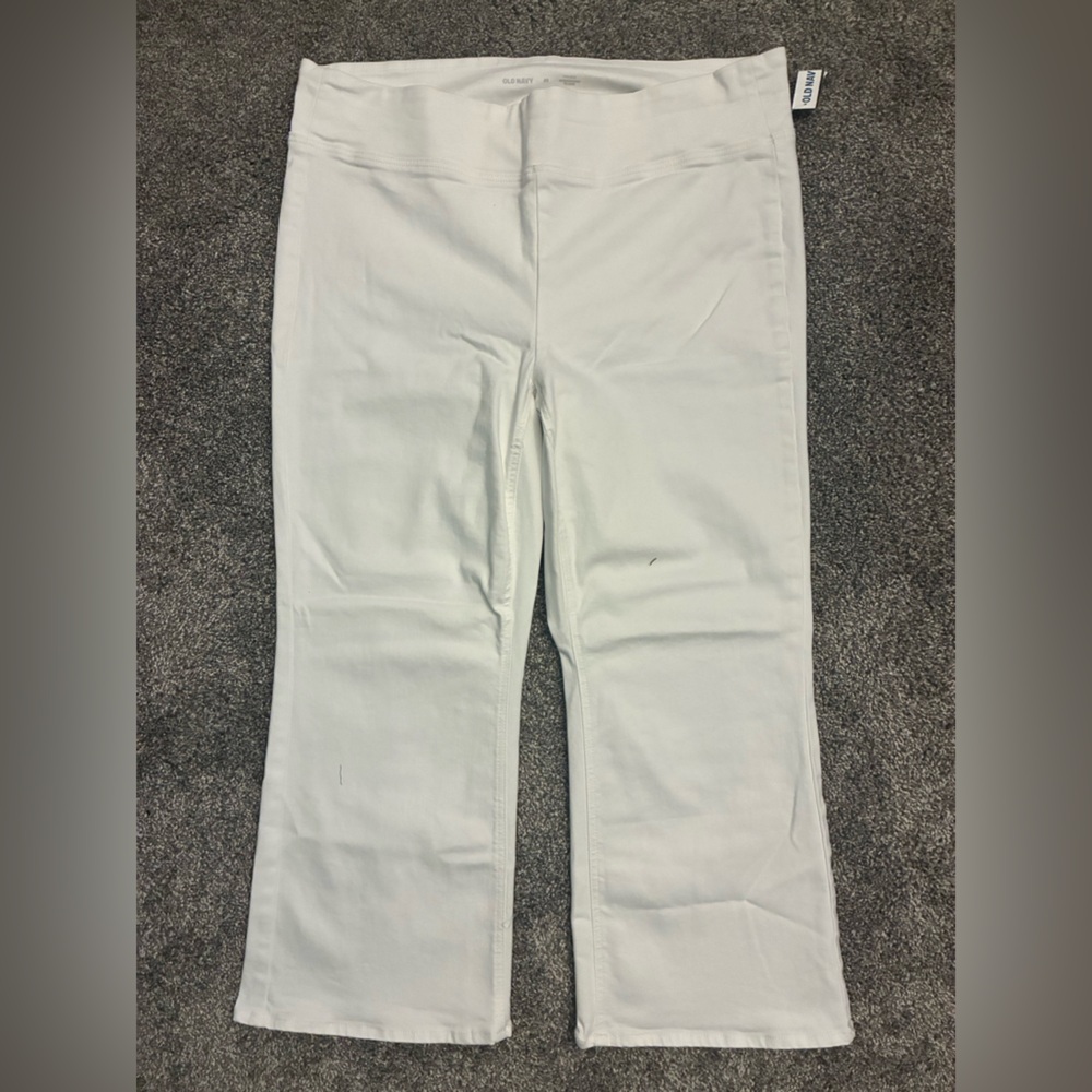Old Navy Crisp White Weekend Pants